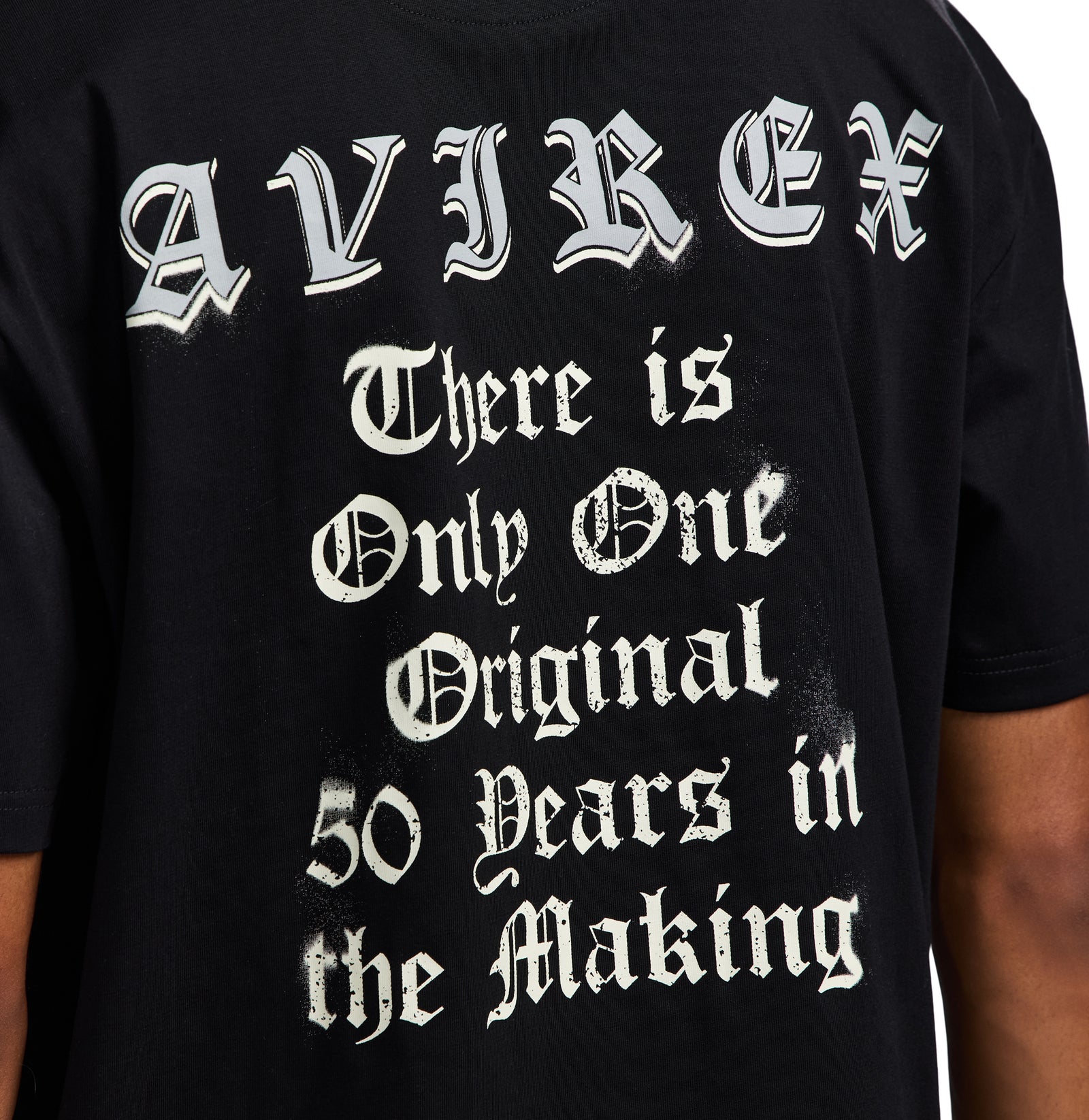GOTH TEE – Avirex