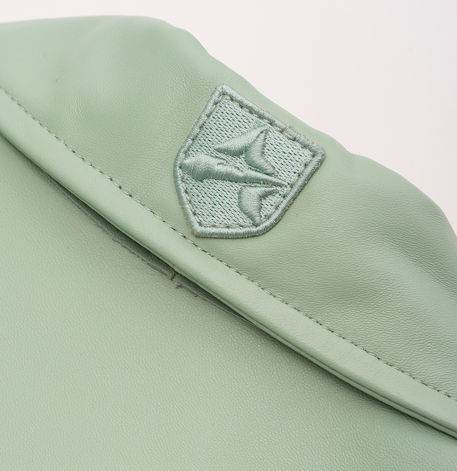 O*様 未着用　Pistachio green nappa leather ja Shiny leather boxy jacket in lime green | GUCCI® US